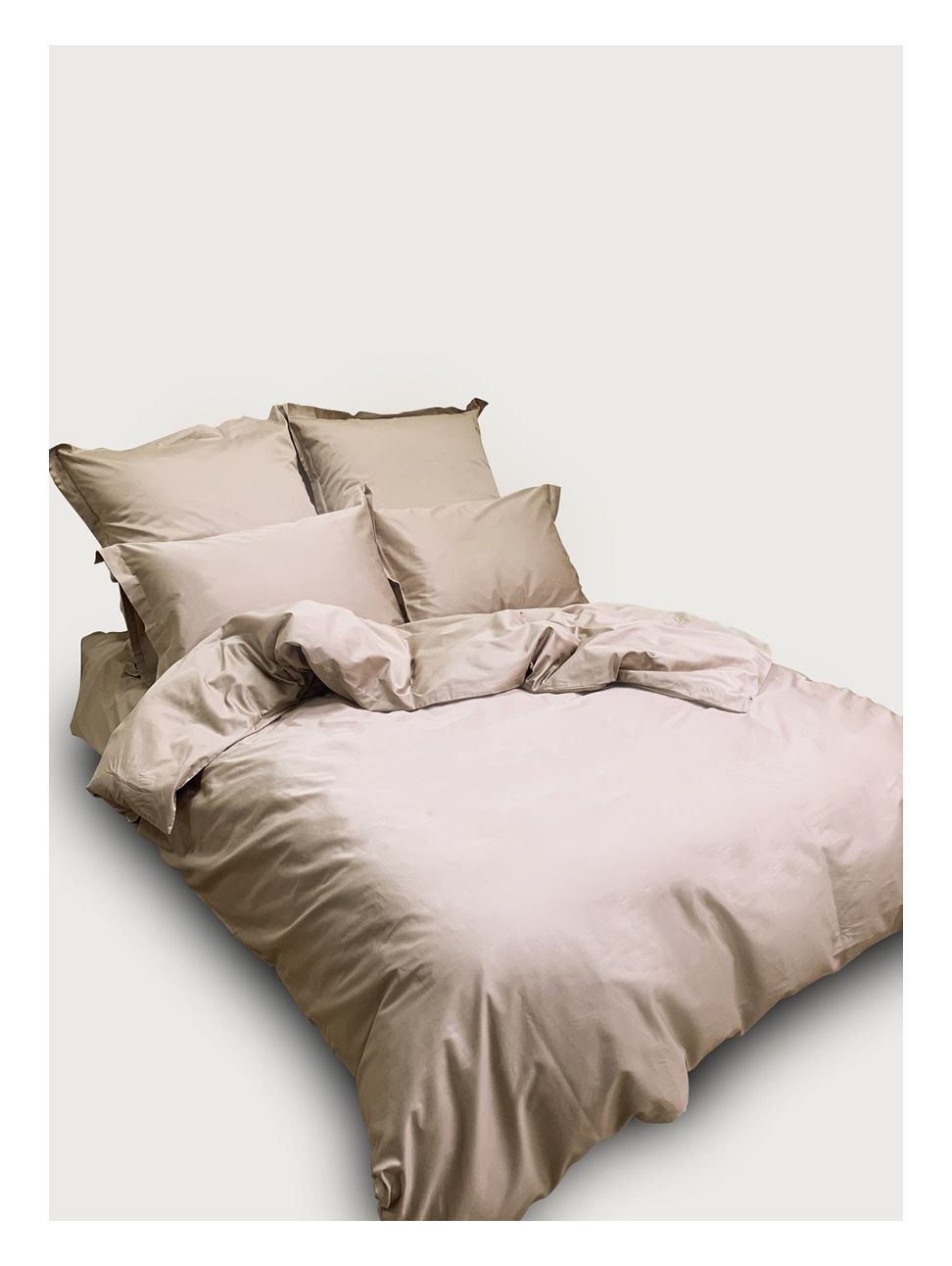 Комплект постельного белья Семейный комплект Minimalism Satin Beige