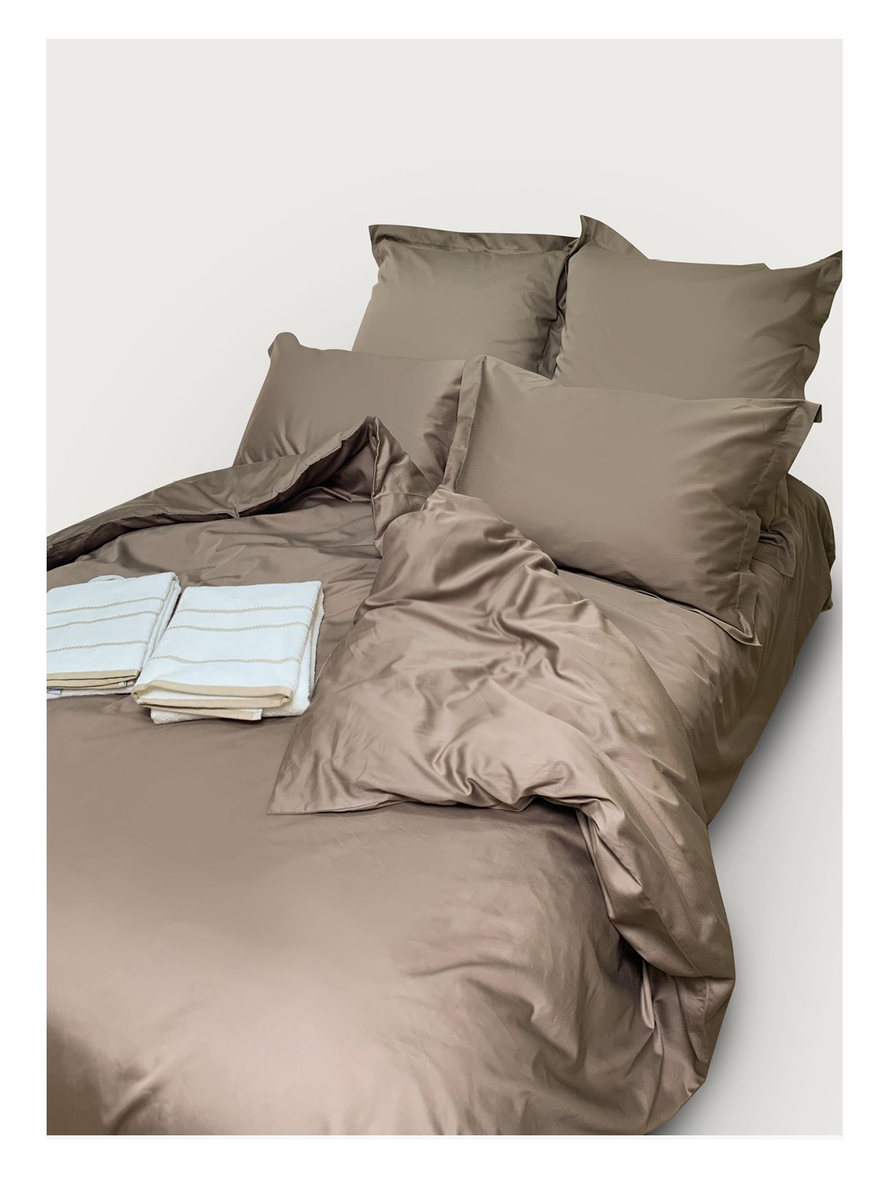 Комплект постельного белья Евро комплект Minimalism Satin Browny