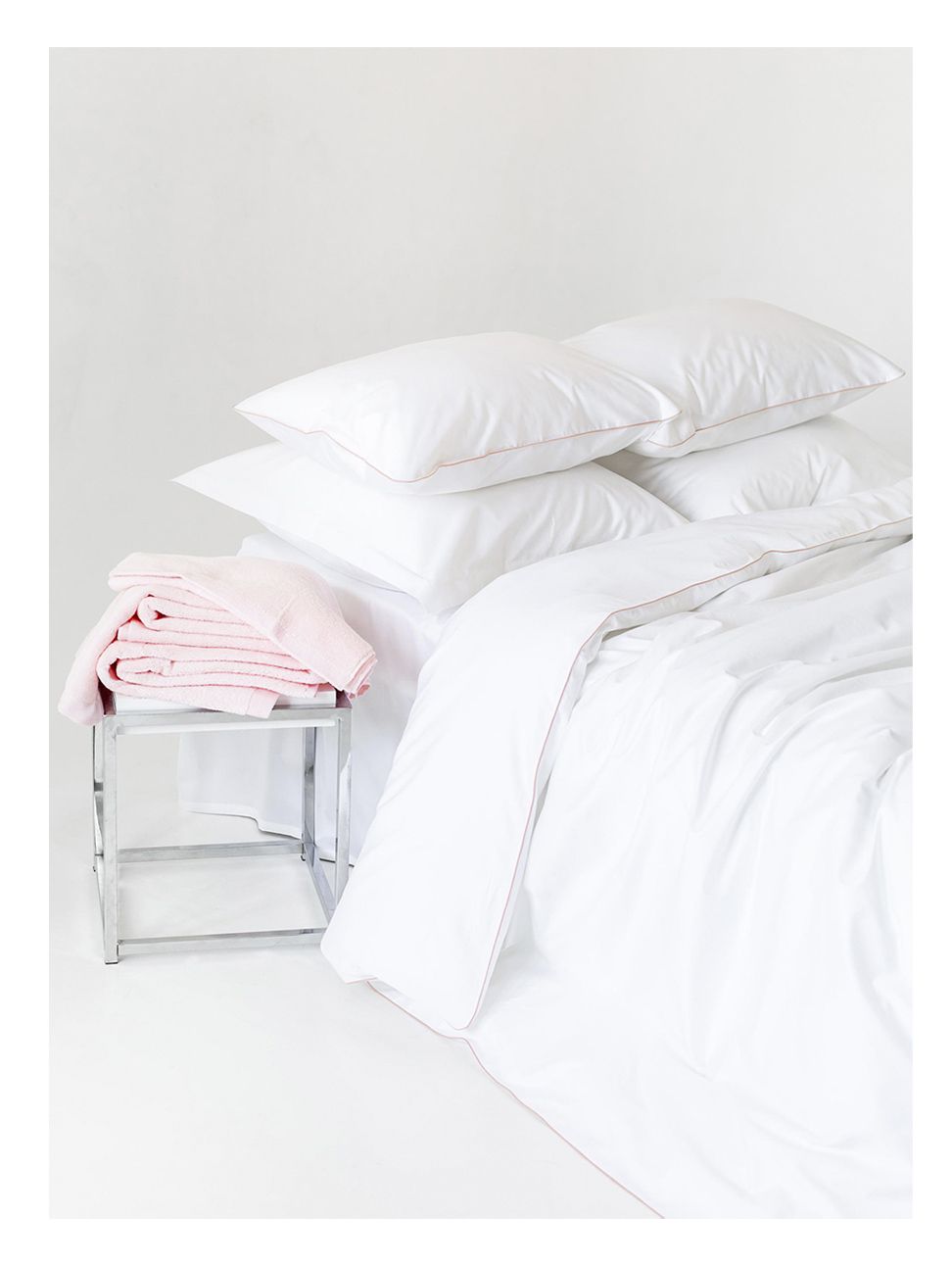 Комплект постельного белья Евро комплект Rim White&Apricot