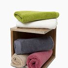 картинка Полотенце махровое Comfort Grey 70х140см магазин Одежда+ являющийся официальным дистрибьютором в России 