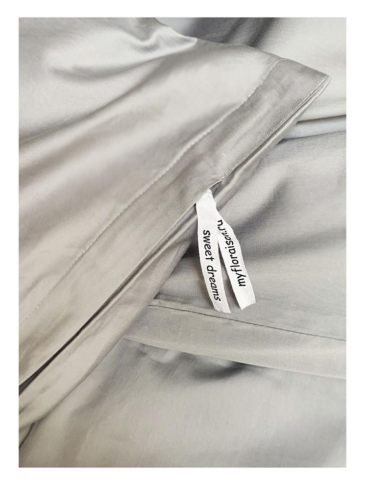 картинка Постельное белье Minimalism Satin Platinum магазин Одежда+ являющийся официальным дистрибьютором в России 
